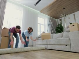 A Guide: What to Throw and What to Keep When Moving